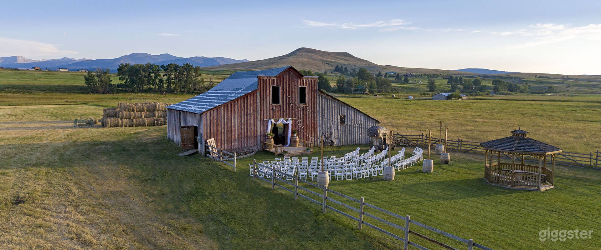 Historic Creek Barn Photo 1