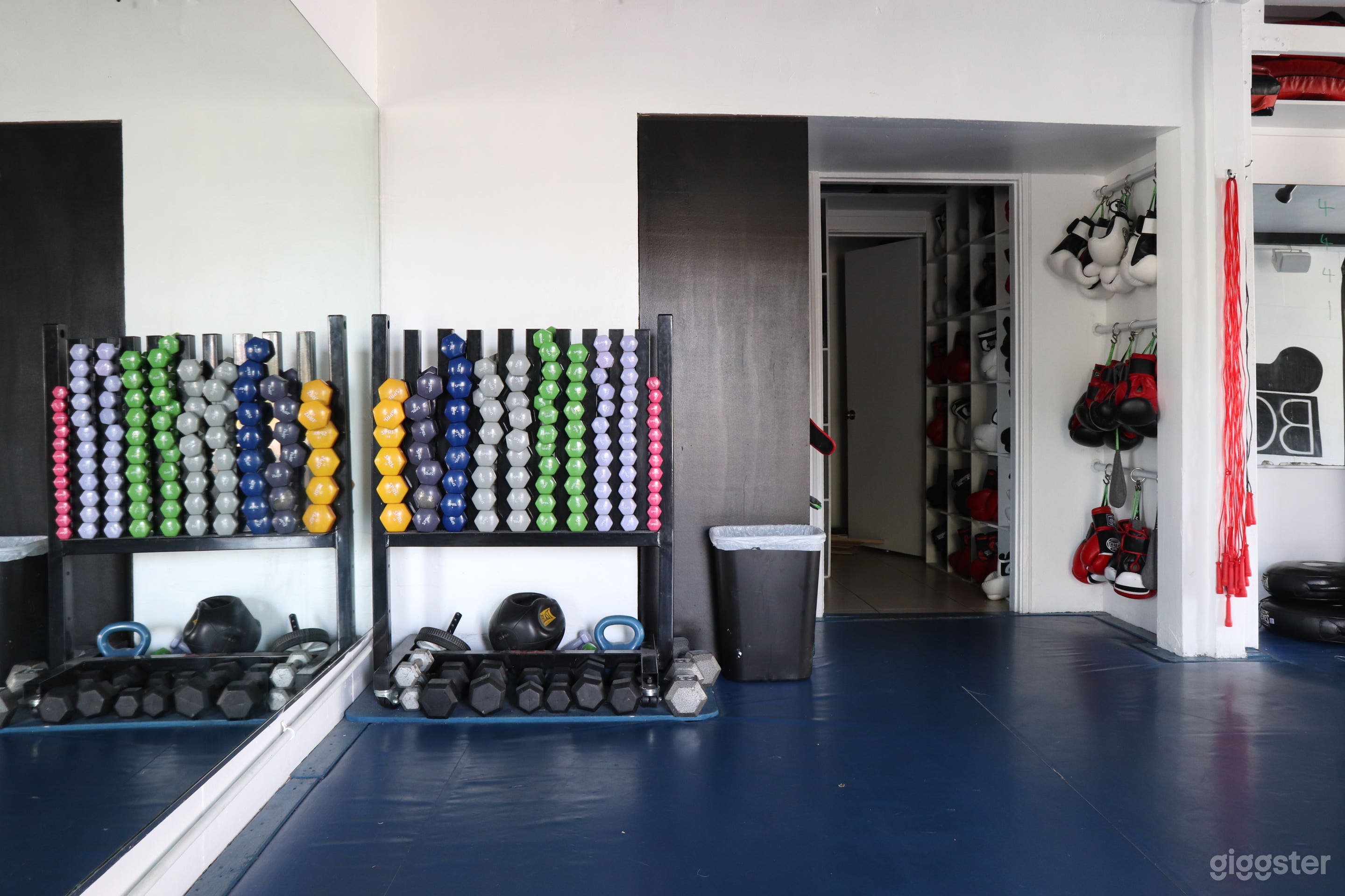 Authentic Boxing Gym Photo 4