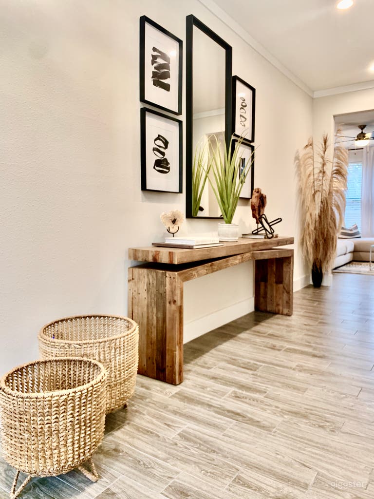  Unique West Dallas Home 