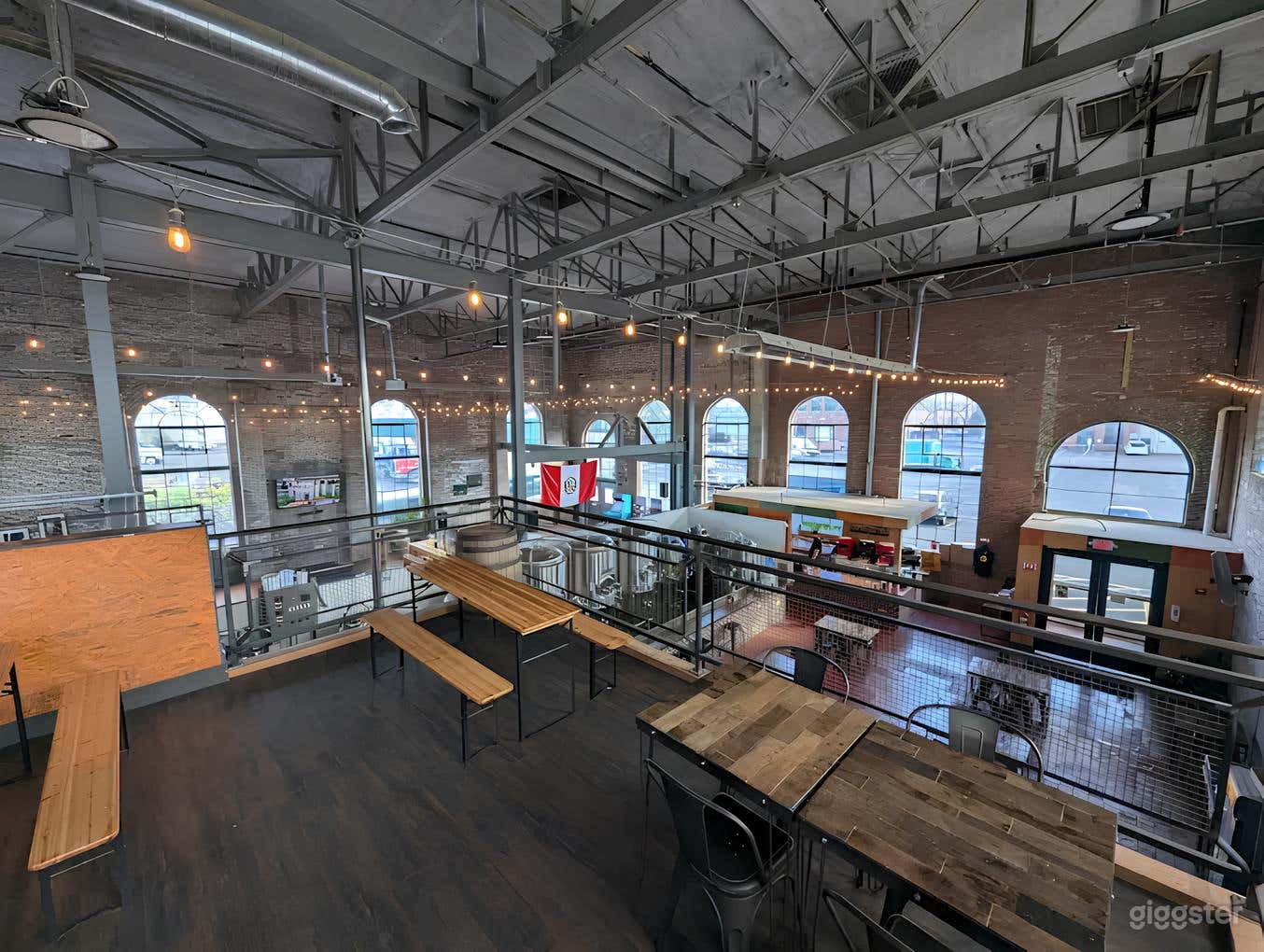 The Taproom Mezzanine Photo 1