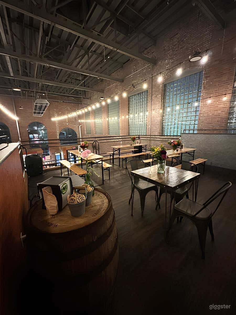 The Taproom Mezzanine Photo 3