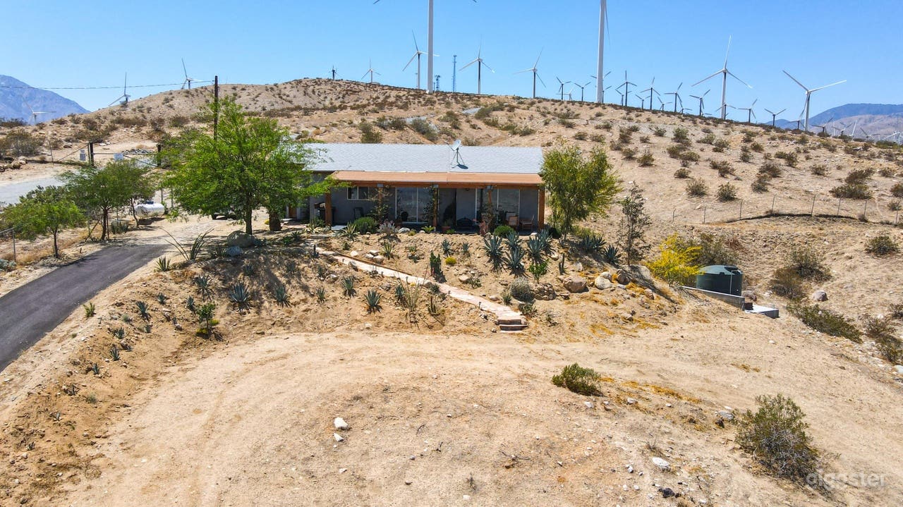 Under the wind turbines Photo 4