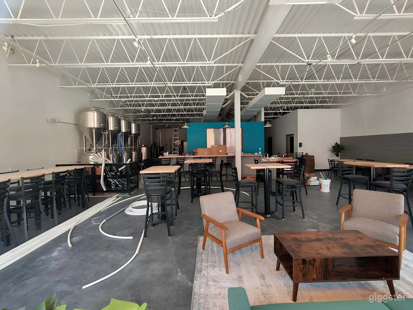 Vibrant Brewing Space with Natural Light Photo 3