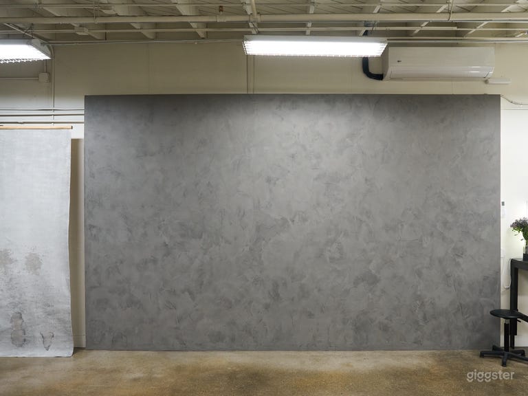  Beautiful Burbank studio with cyc wall 