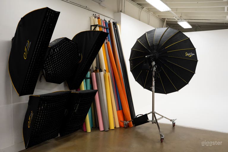  Beautiful Burbank studio with cyc wall 