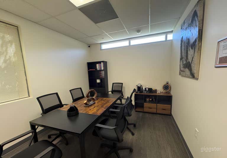  Hospital Conference Room for 8 