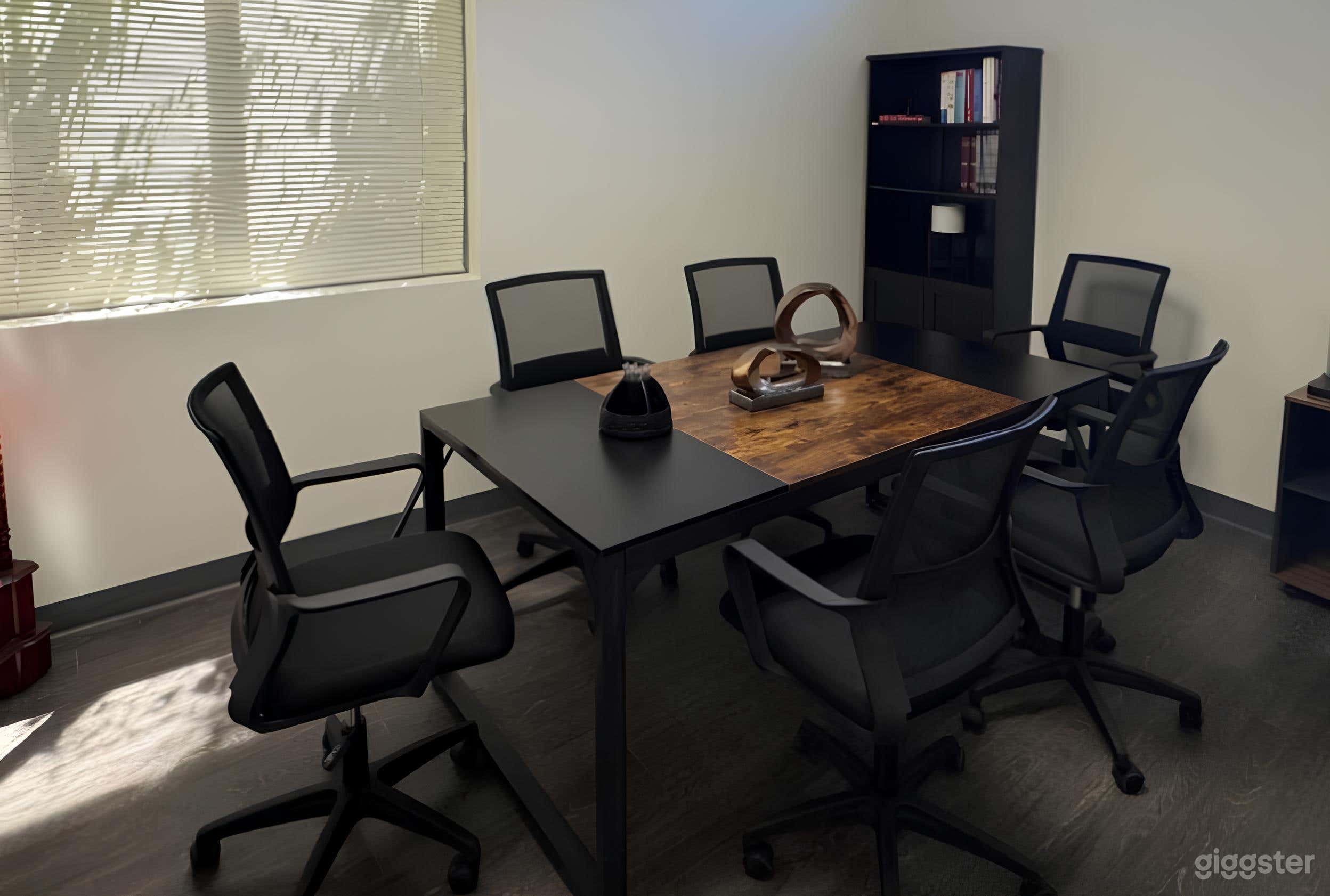 Hospital Conference Room for 8 Photo 4