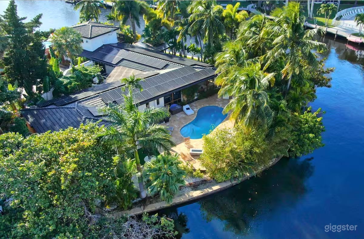 The Sanctuary – A Serene Luxe Waterfront Haven Photo 1