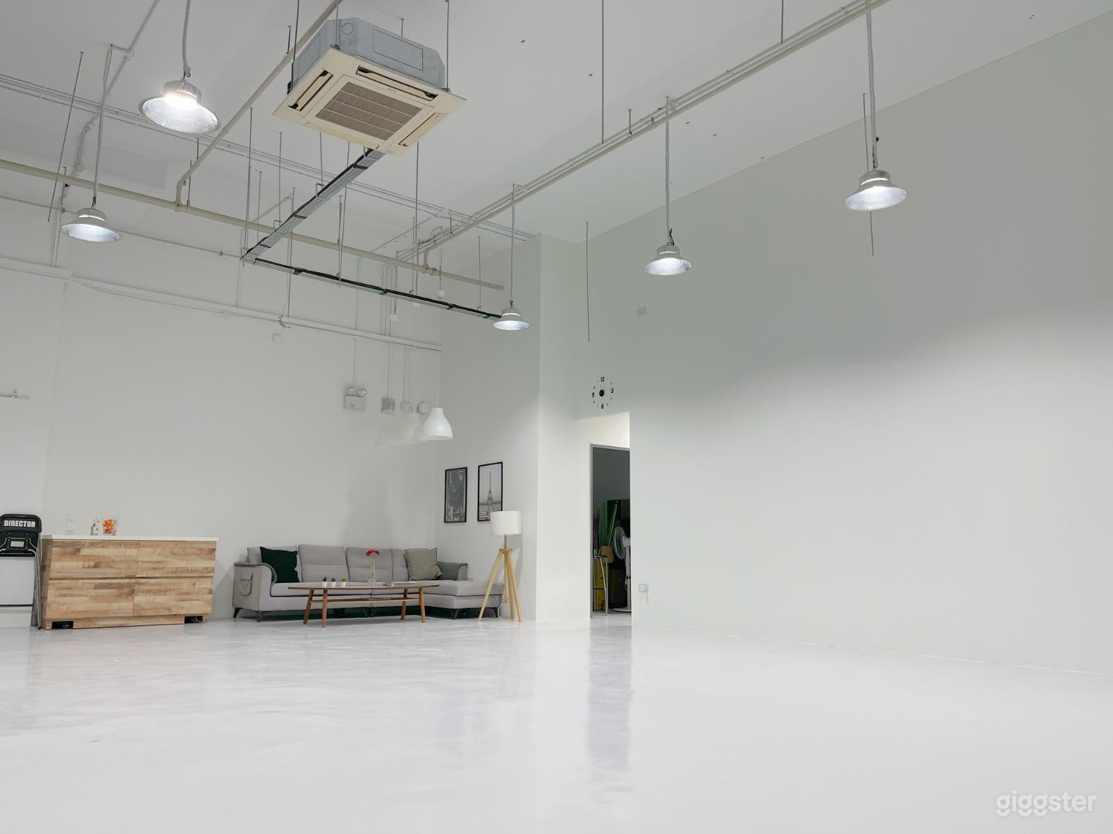 Bright Modern Creative Studio Photo 1