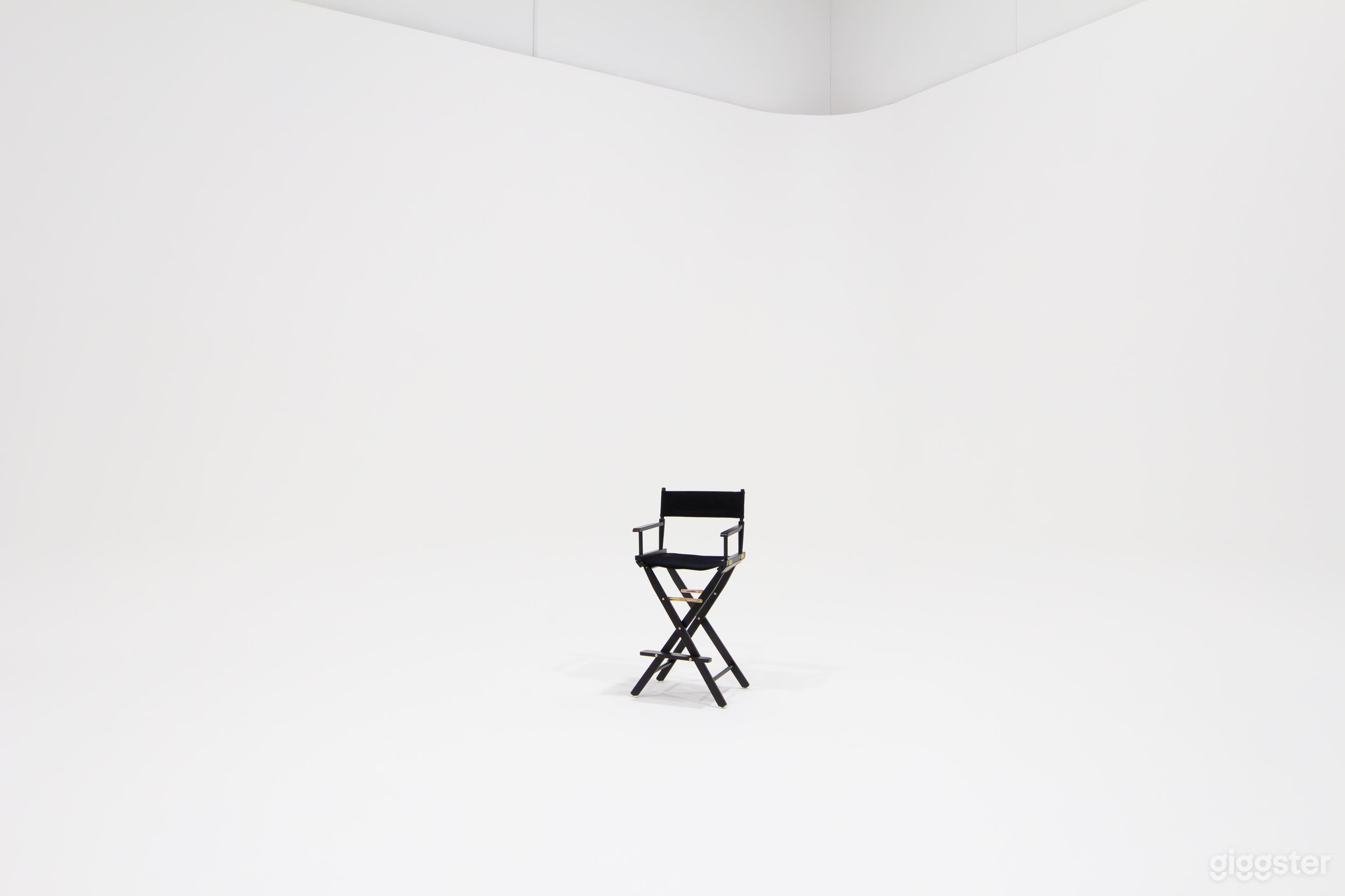 Huge Photo Studio w/ Cyc wall, near LAX Photo 3