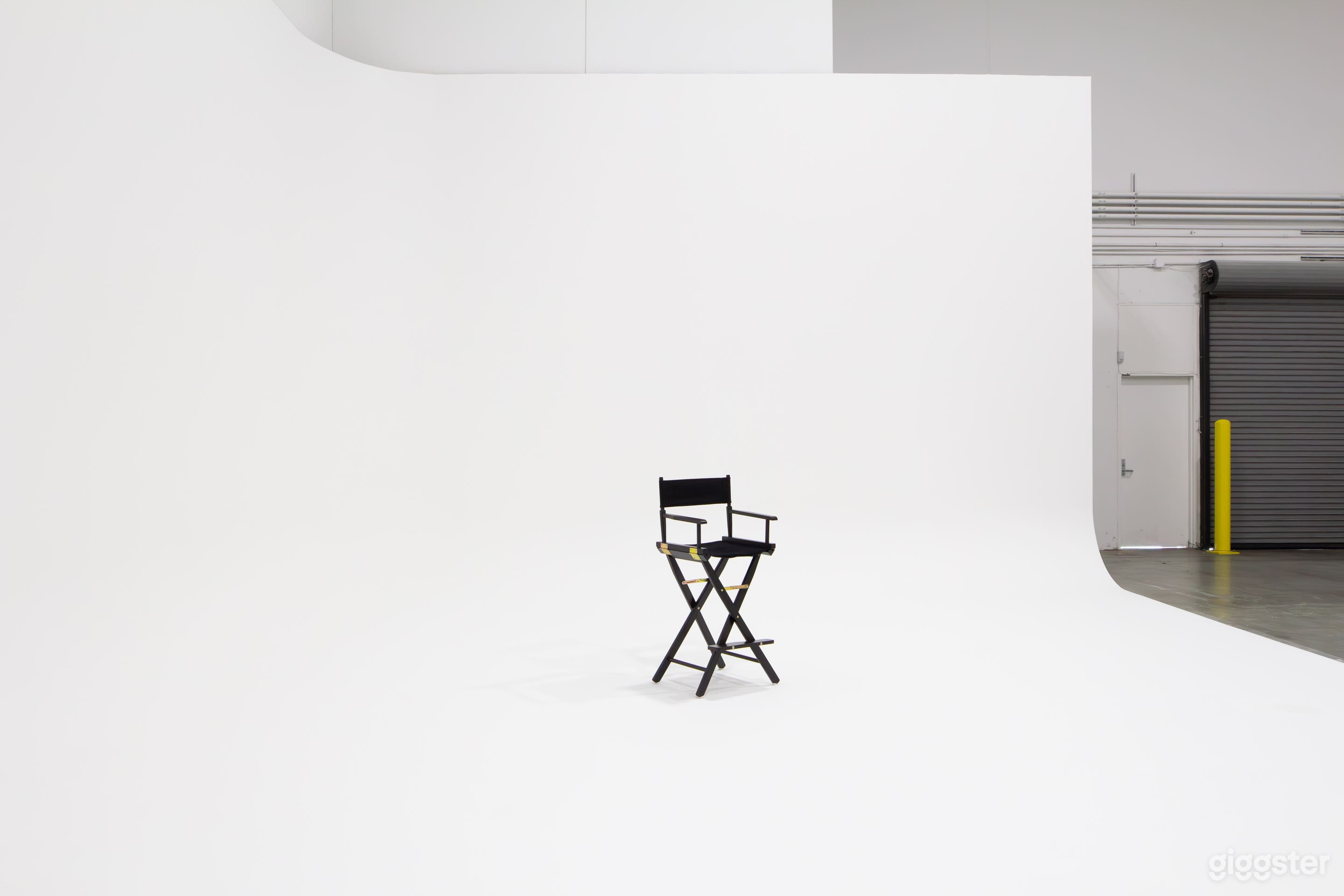 Huge Photo Studio w/ Cyc wall, near LAX Photo 4