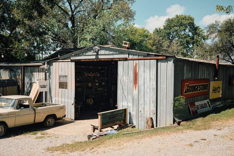  The Shop @ Eastside Yards 