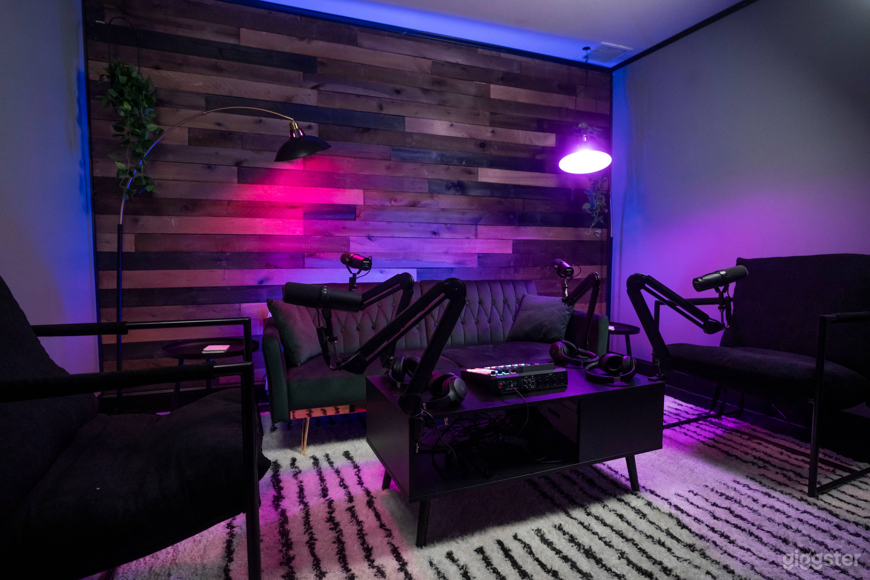 Nashville Creatives Studio - Podcast Room Photo 1