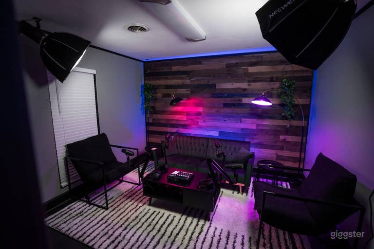  Nashville Creatives Studio - Podcast Room 