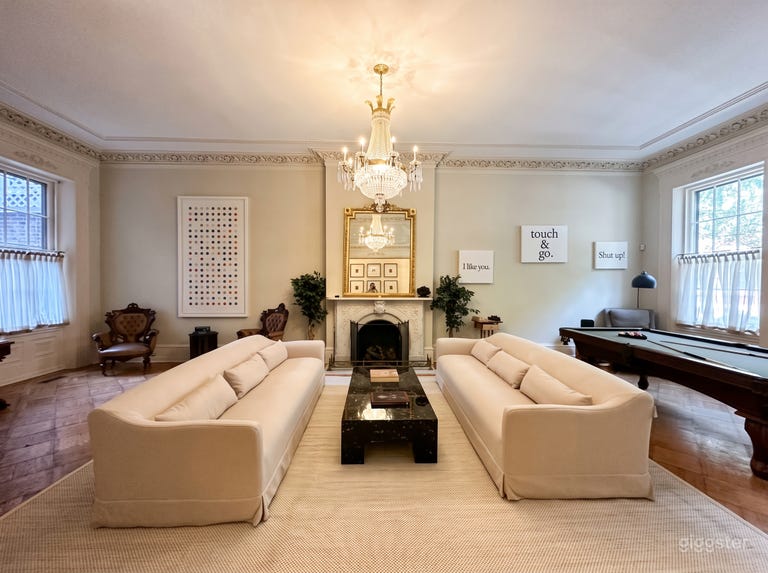  Grand Historic Rittenhouse Mansion in Philadelphia 