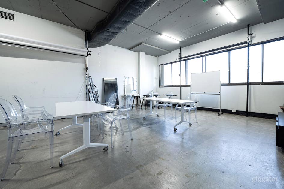 Industrial Chic Photo Studio Photo 3