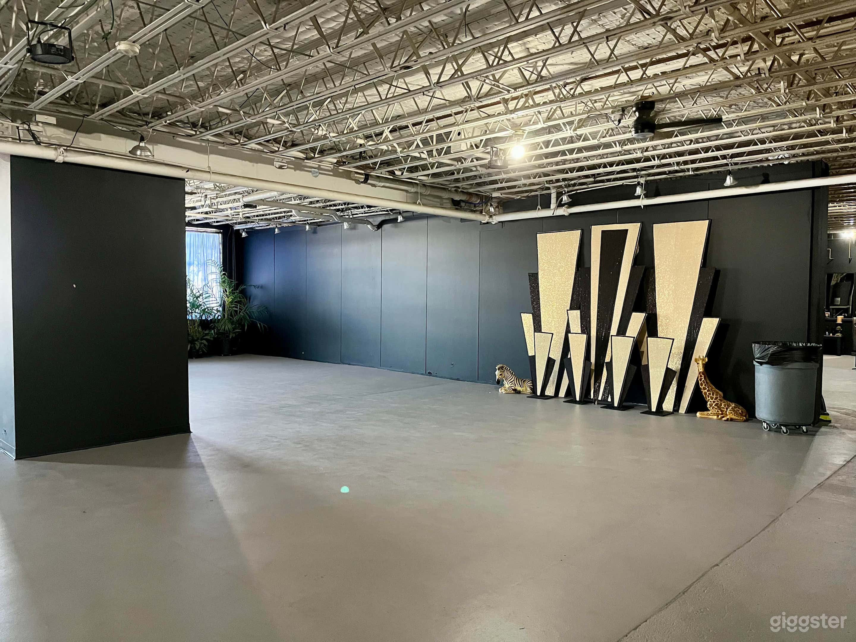 Cinematic Black Box Studio + 17K SQ FT Warehouse Photo 4