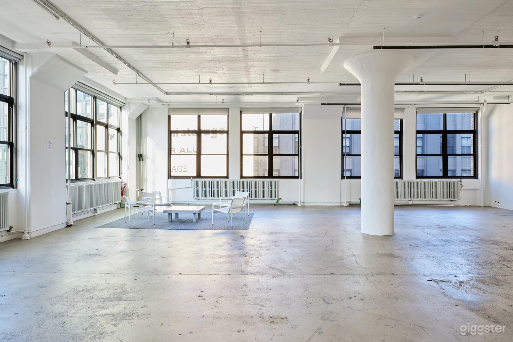7500 sqft West Soho Bright Elegant Studios Photo 1