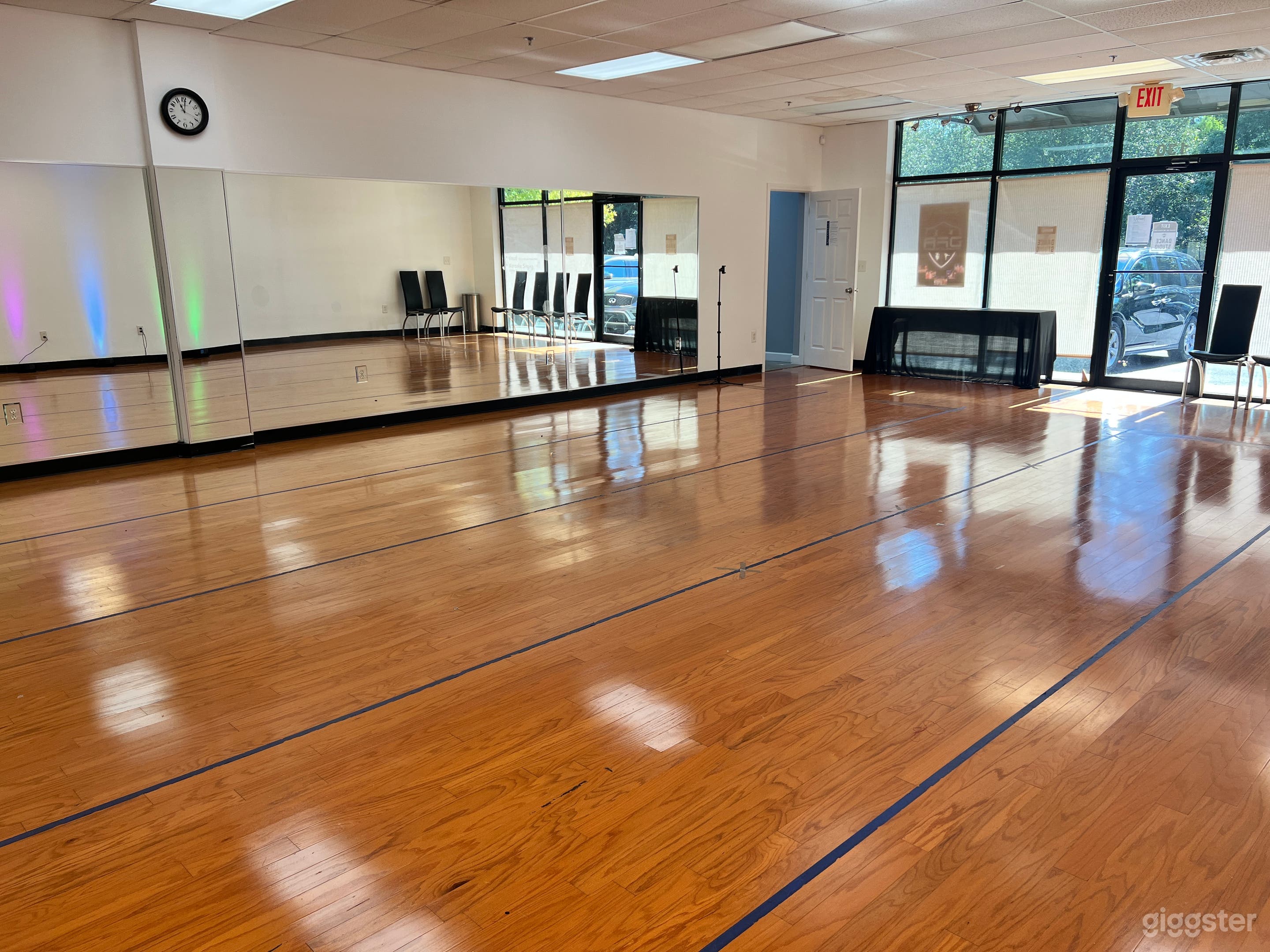 TRR - Back Left Corner Picture (Lights On)