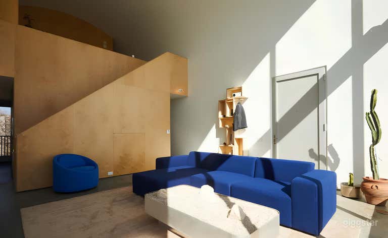  Luxury Dome Condo with Tons of Natural Light 