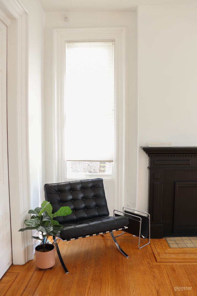  Natural Light Content Studio in Hamilton 
