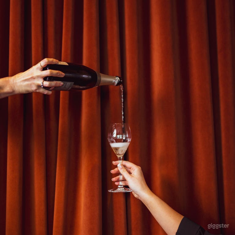  Impressive Rooftop Bar with Uninterrupted Views 