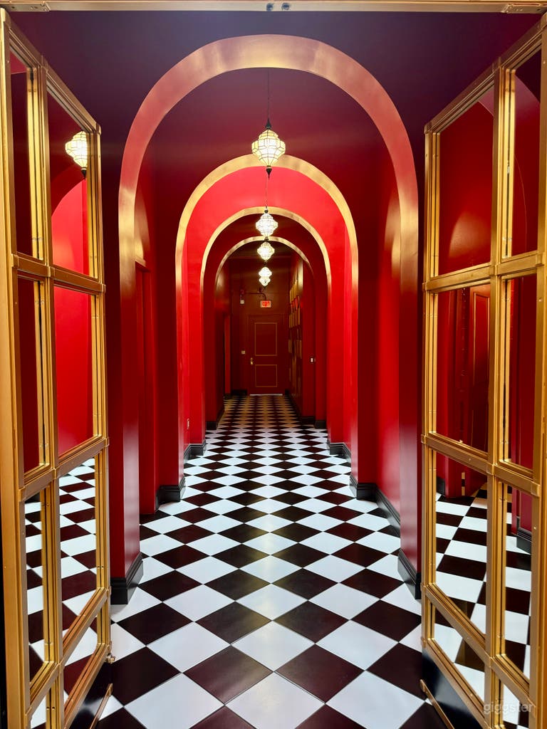  Luxe Pop-Up Experience | Event Space & Retail 