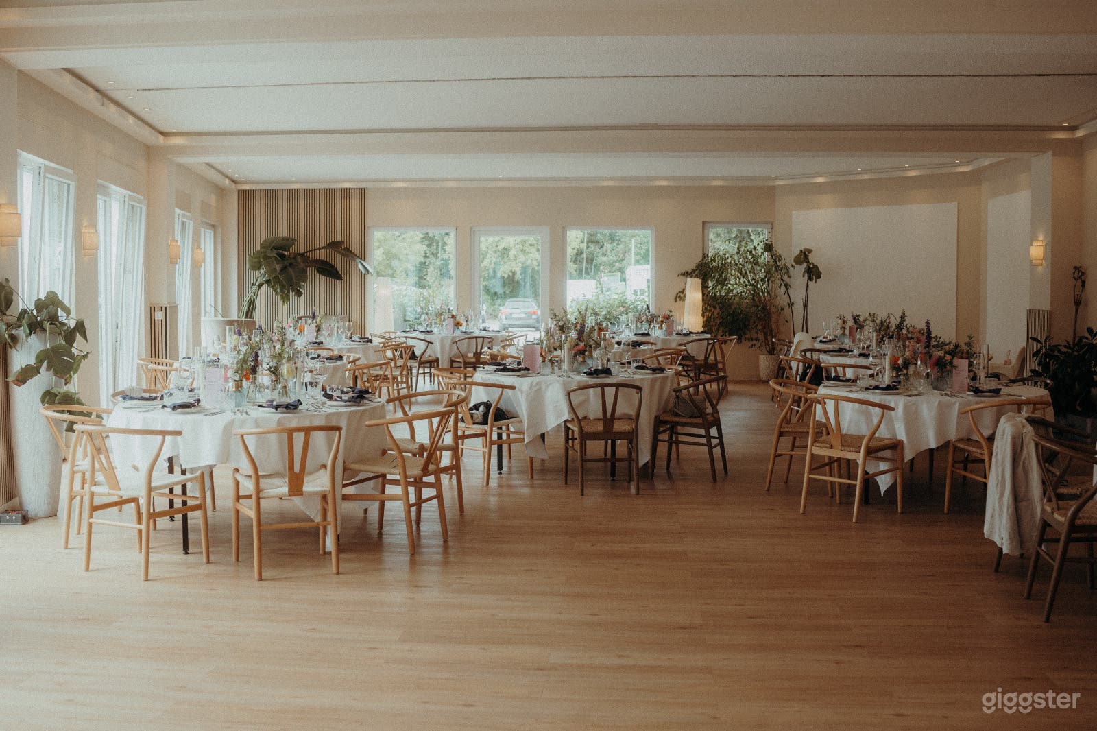 Stylish Hotel & Event Location in the Green Foto 1