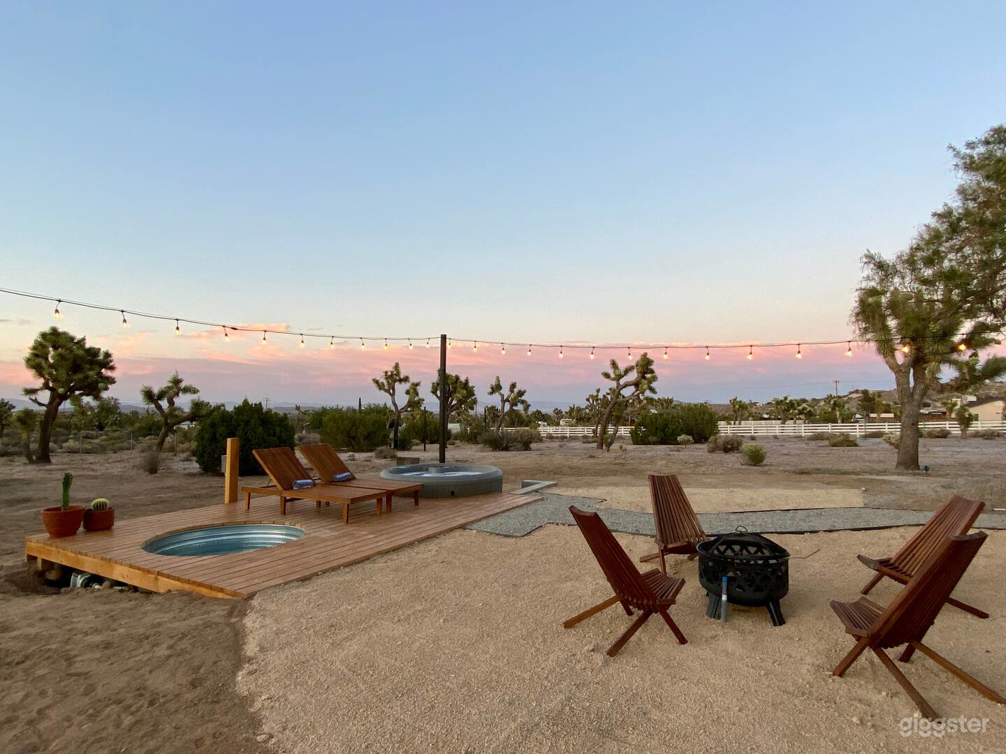 The Hi Desert Onyx  Photo 2