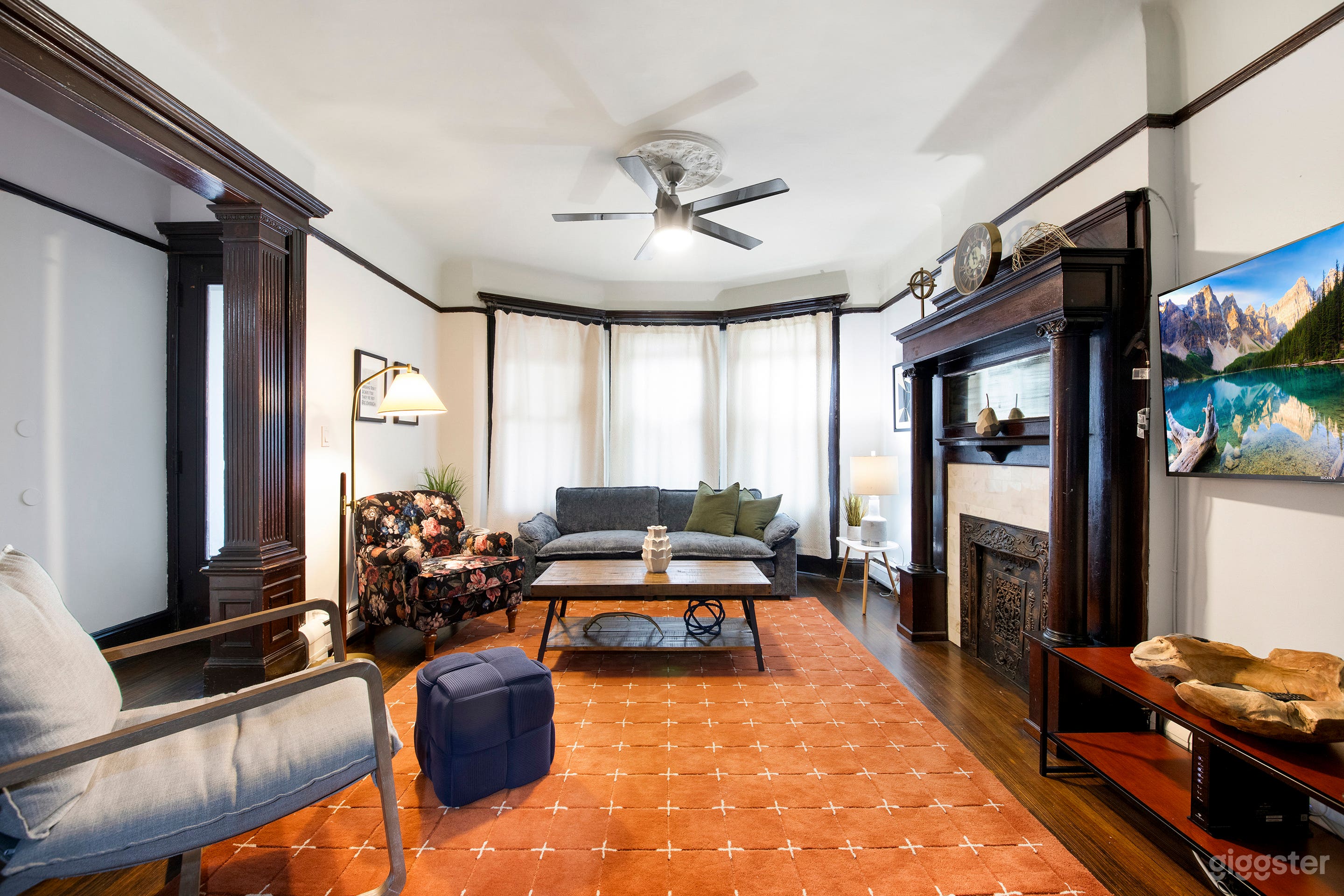 THE VIC Stylish in Jersey City Photo 1