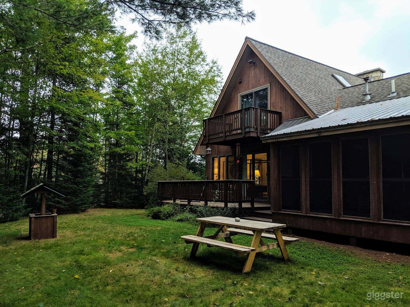 Incredible White Mountain Getaway Family Home! Photo 1