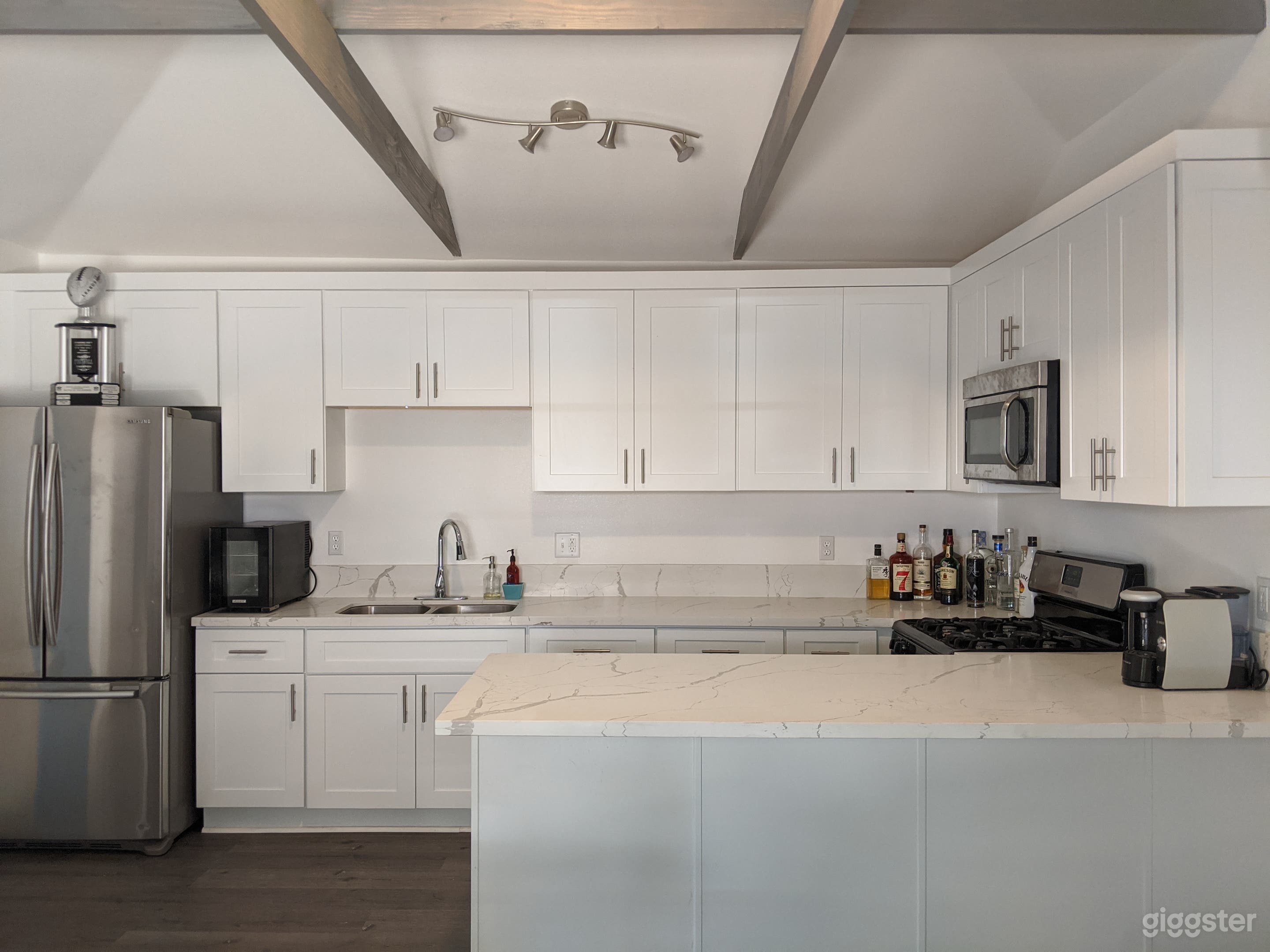 Perfect fun hangout Photo 4