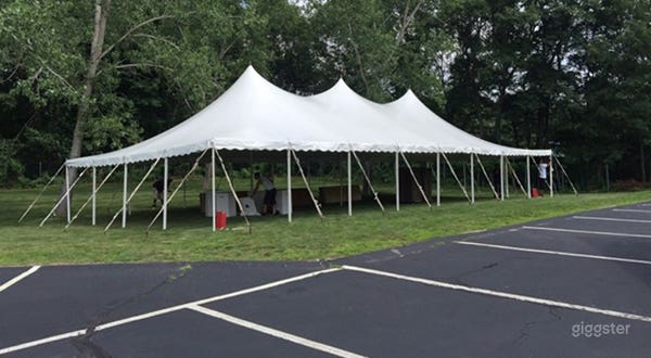 Wide Outdoor EVENT Venue Photo 2