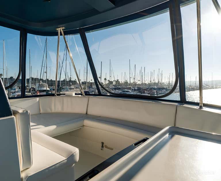  Hot Reeling 54' FISHING CHARTER 