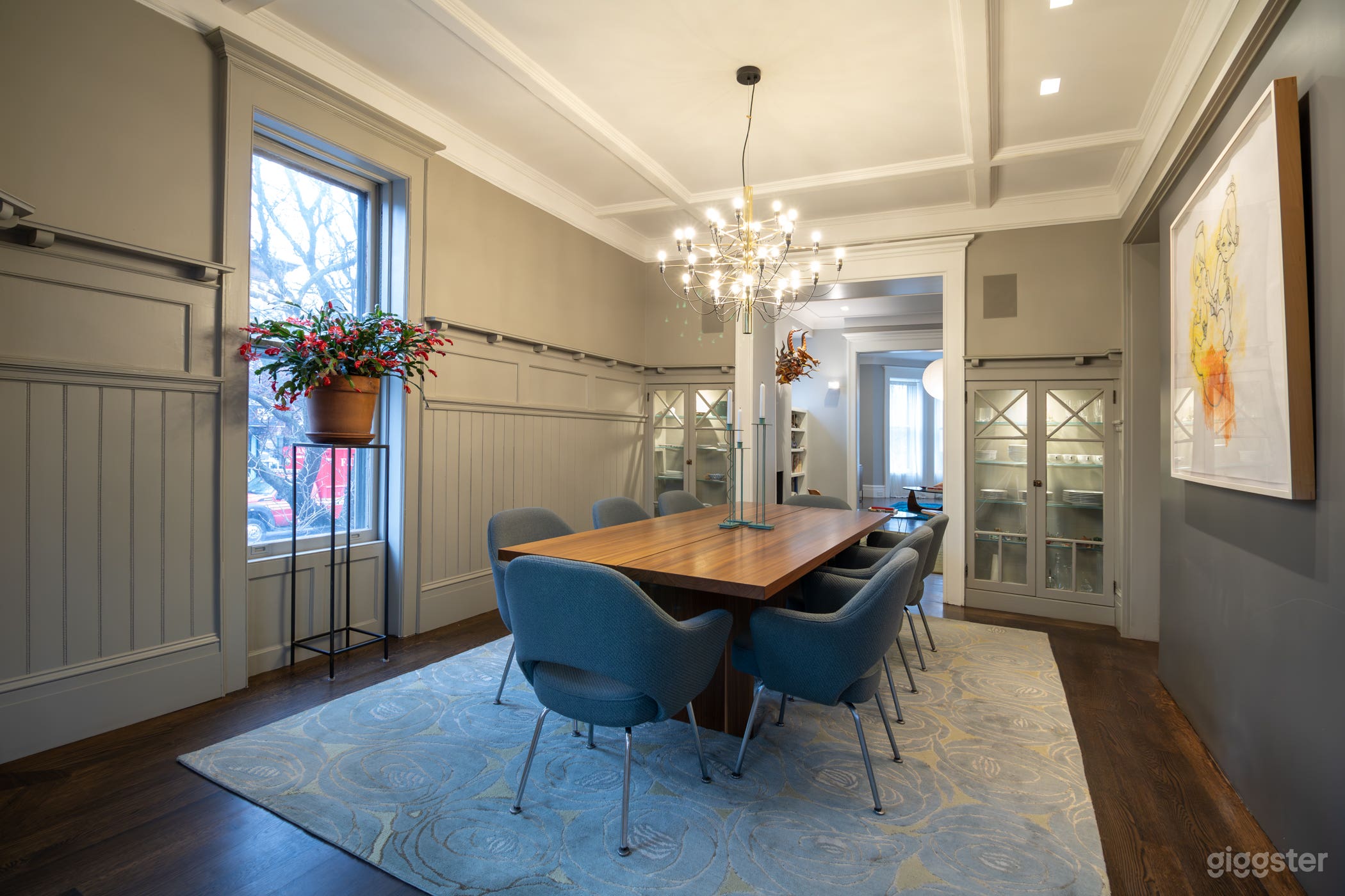 Classic-Modern Brooklyn Limestone Townhouse Photo 1