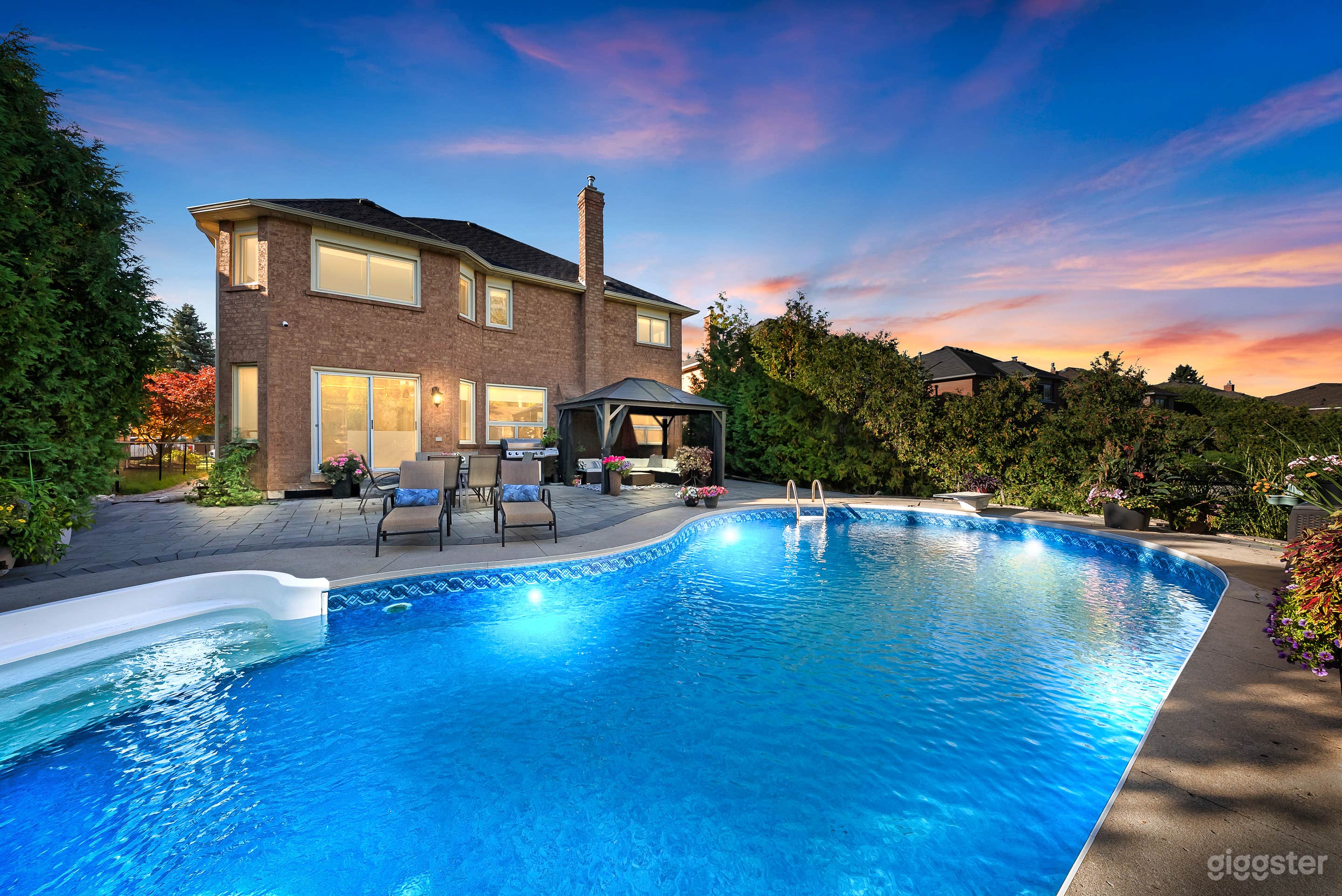 Cinematic Family Estate with Private Pool Photo 2