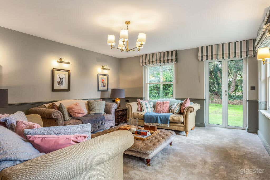 Stunning house in Windsor Photo 4