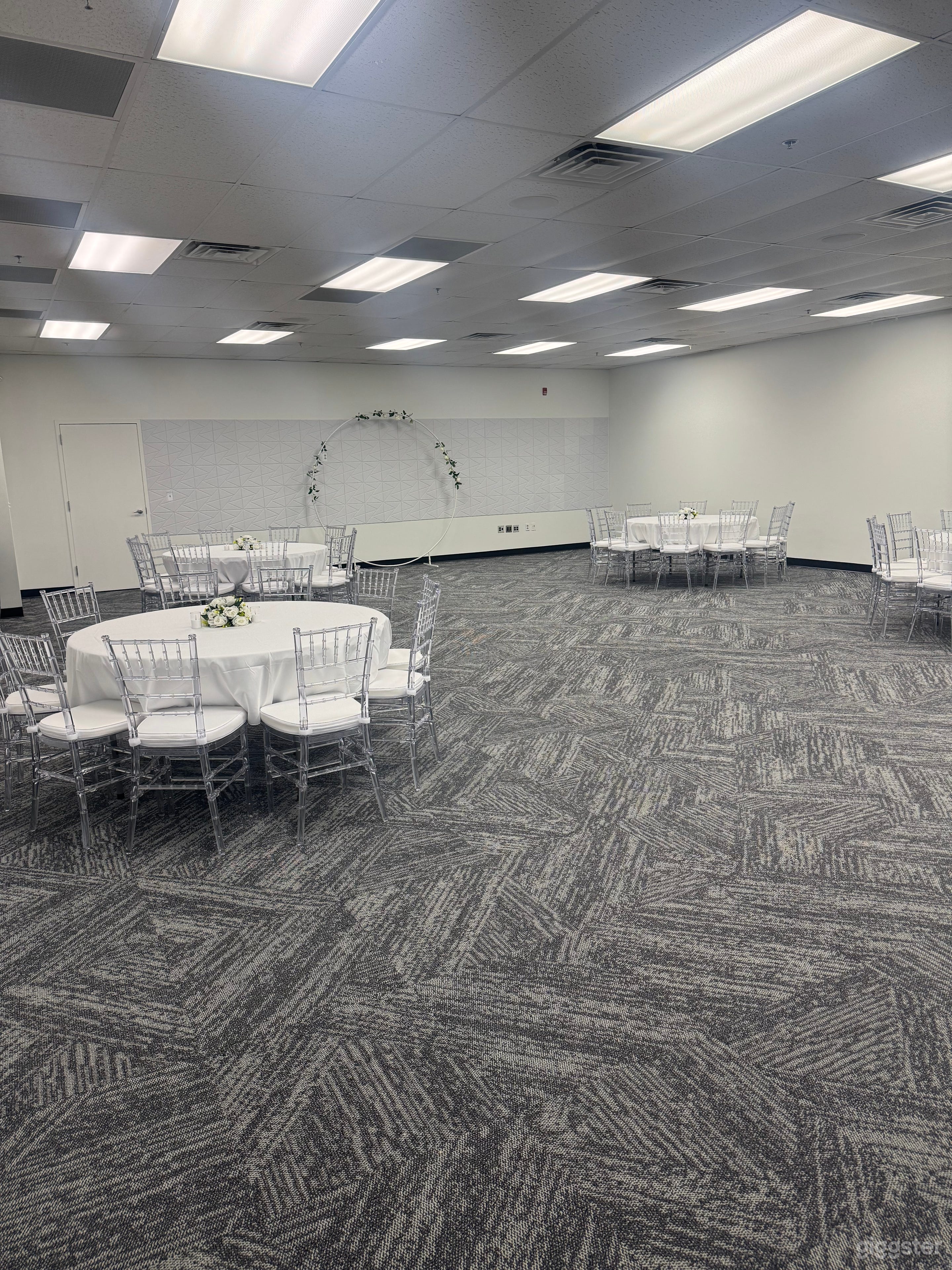 Open Concept Event Space in Bolton Hills Baltimore Photo 3