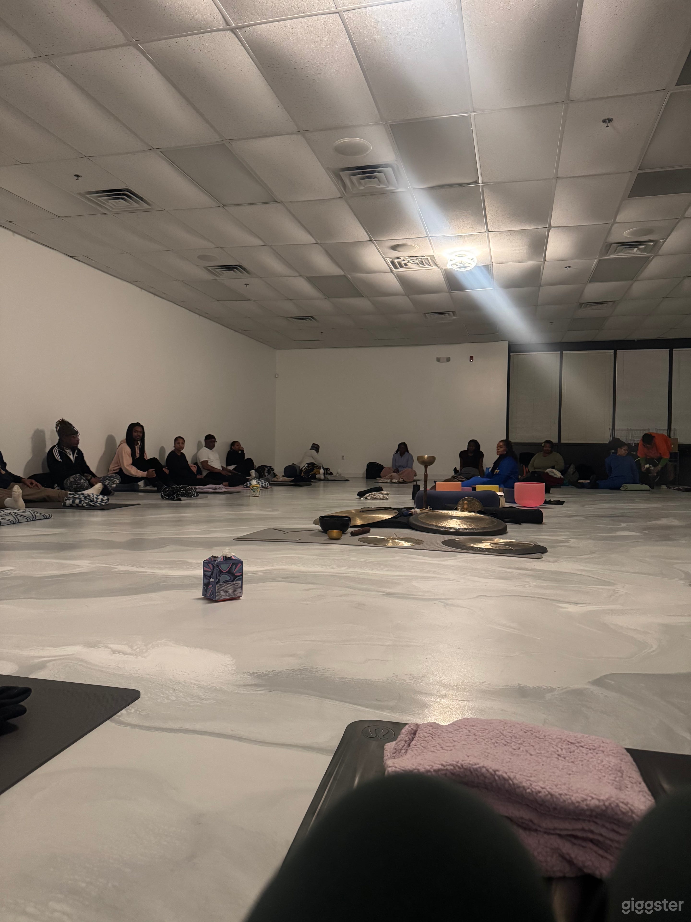 Open Concept Event Space in Bolton Hills Baltimore Photo 4