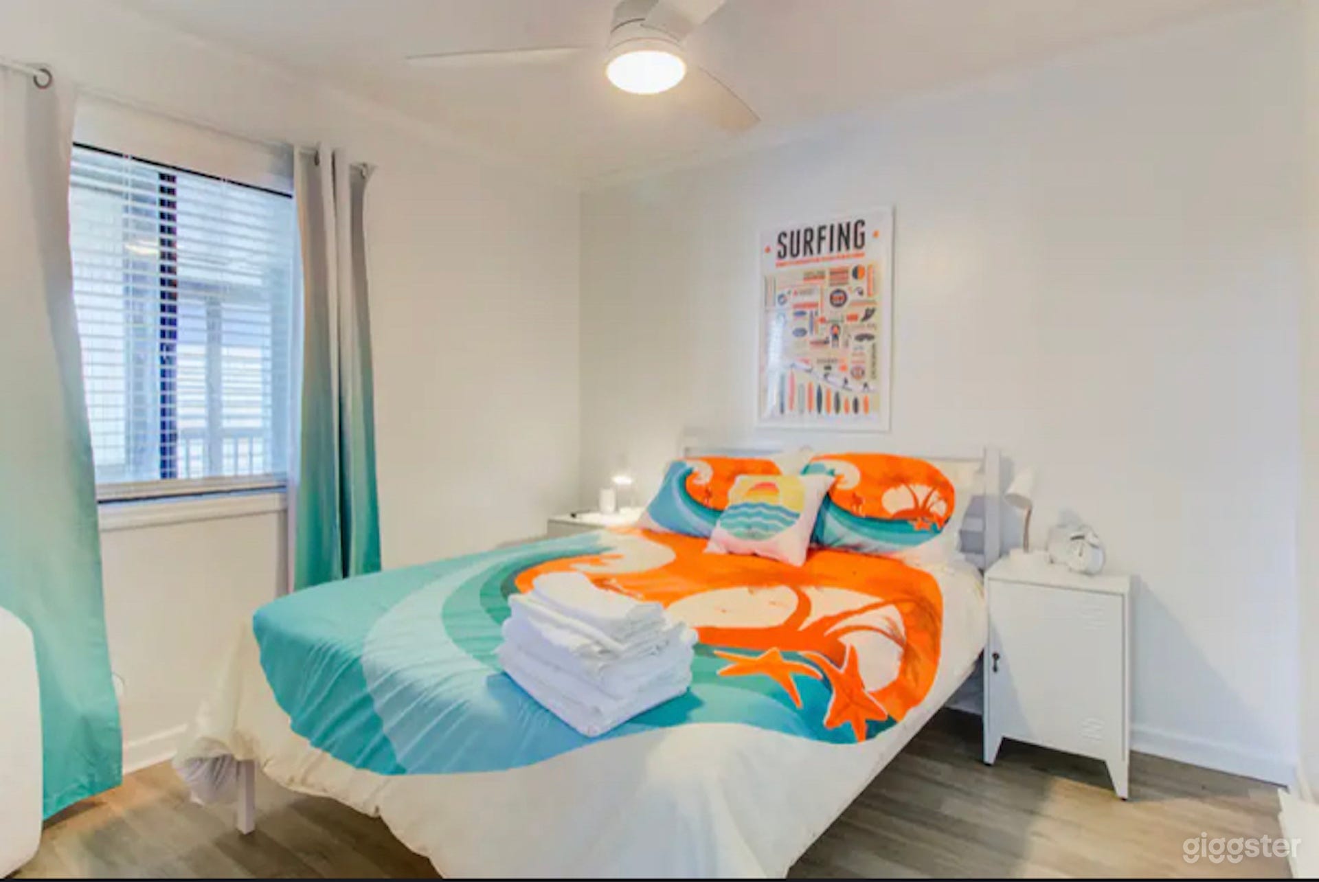 Surfers Paradise - Oceanfront bunk beds surfboards Photo 3