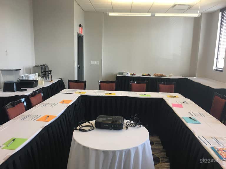  Meeting Room with Built in TV Monitor 