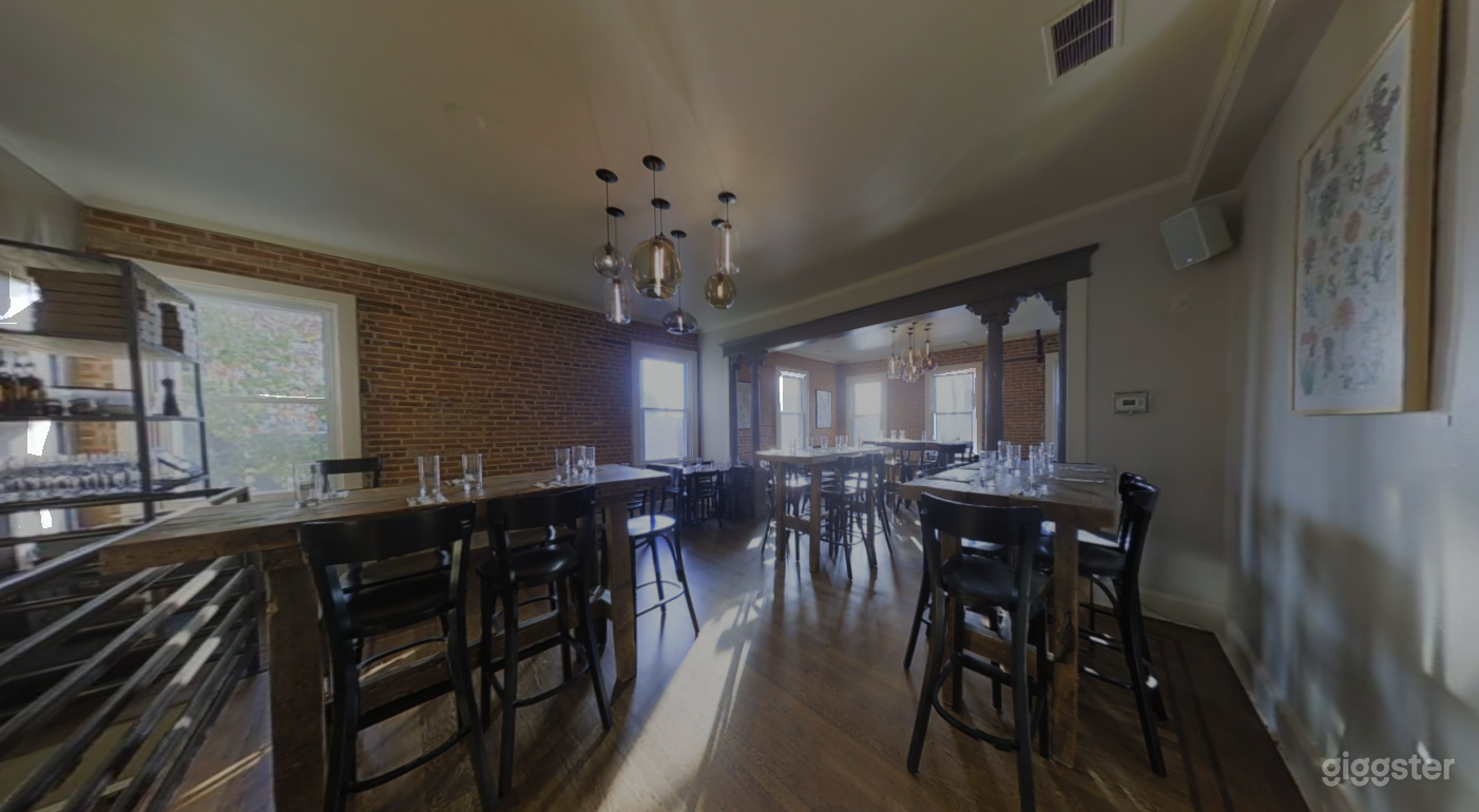 Full 2nd Floor Dining Space in Baltimore Photo 3