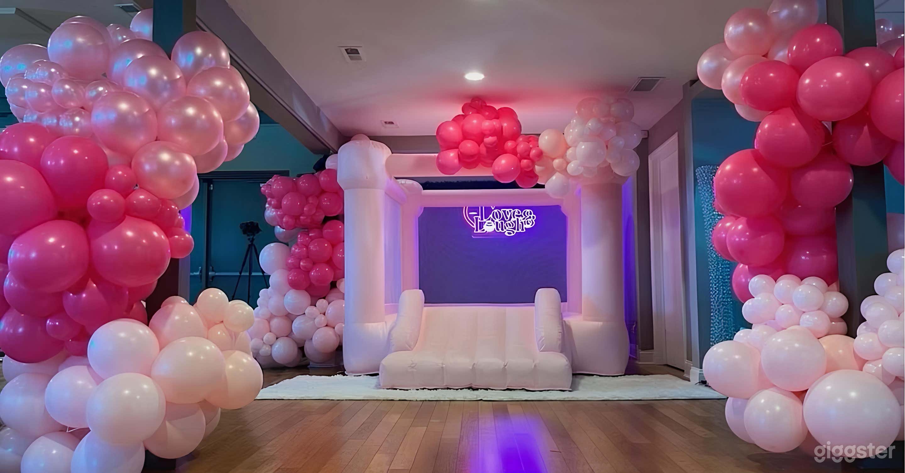 Modern and Versatile Event Hall Photo 3