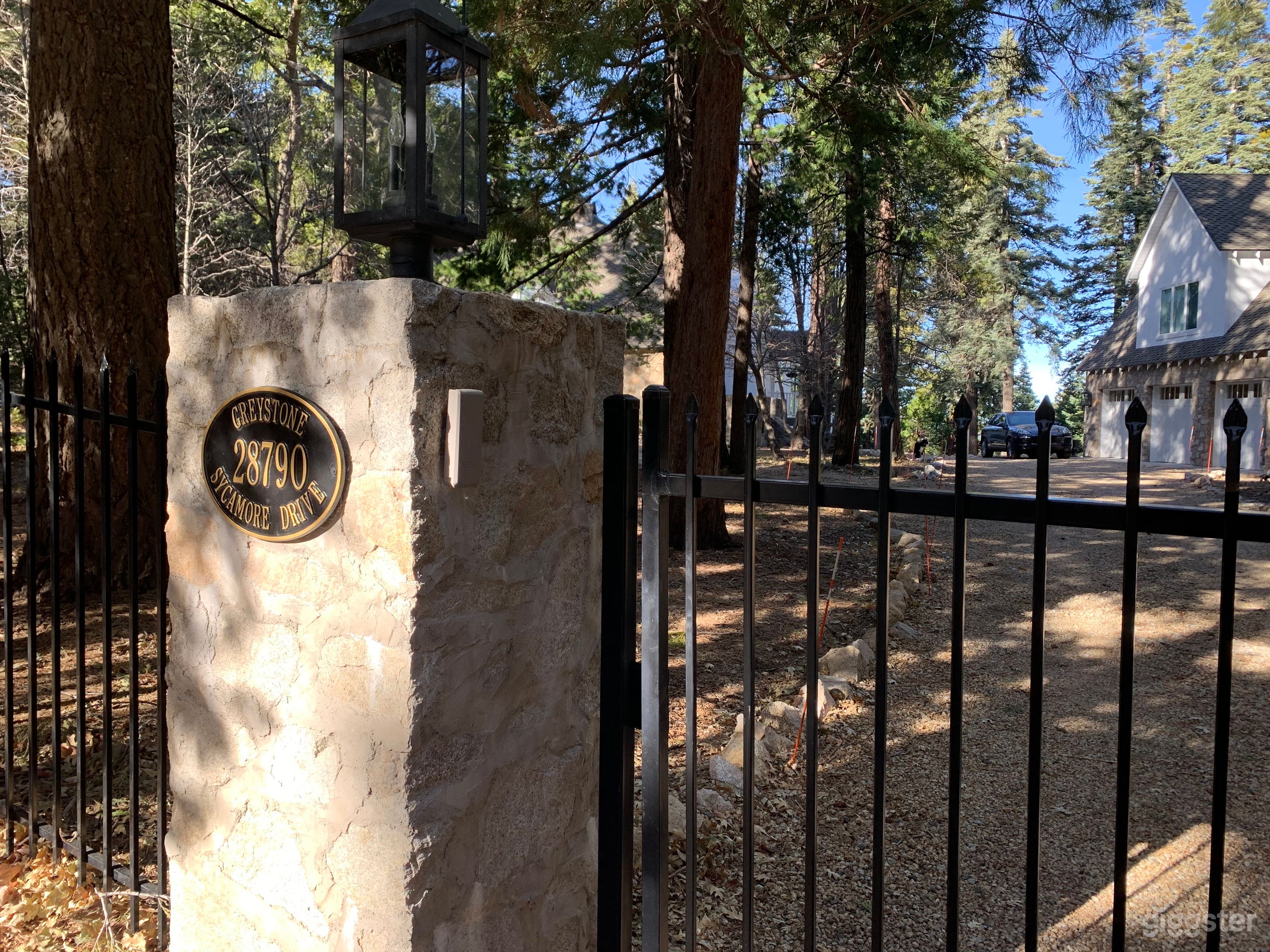 Entrance to property