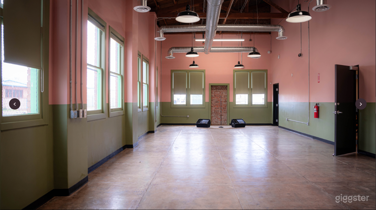 Historic warehouse - meeting or work space Photo 1