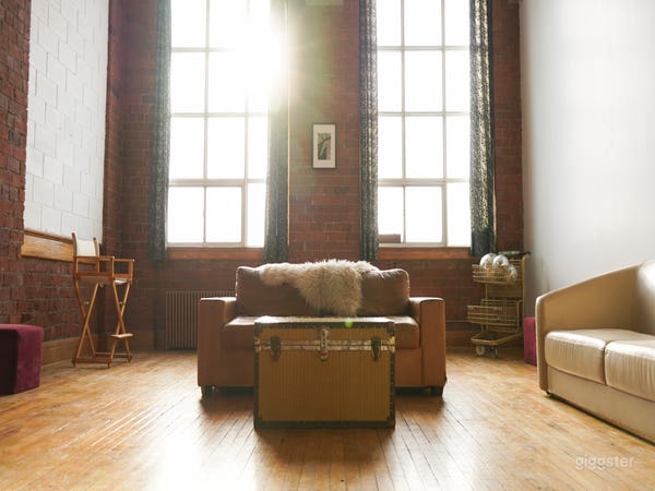 Cozy Art Loft
