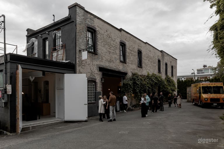  Minimalist Heritage Design Studio 