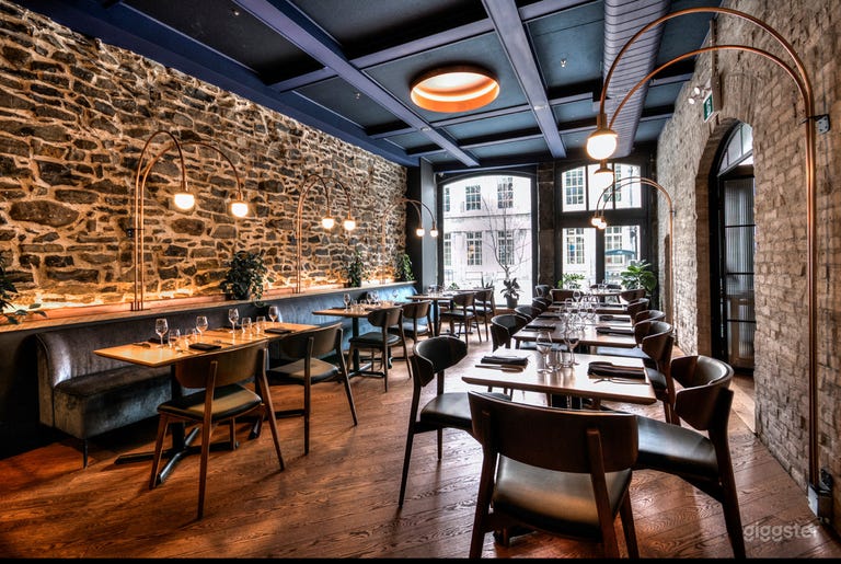  Restaurant Venue in Montreal's Old Port 