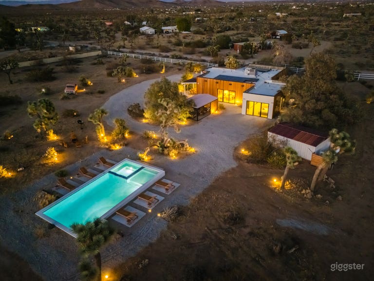  DESERT DREAMSCAPE OASIS 