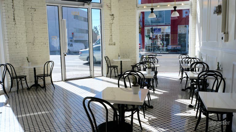  Charming, Sun-lit Café perfect for any event -WeHo 